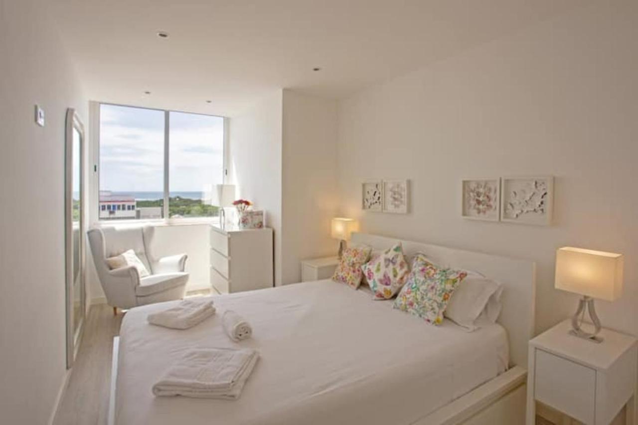 Magnificent 1 Bedroom Apartment With Views Over The Ocean 卡帕里卡海岸 外观 照片